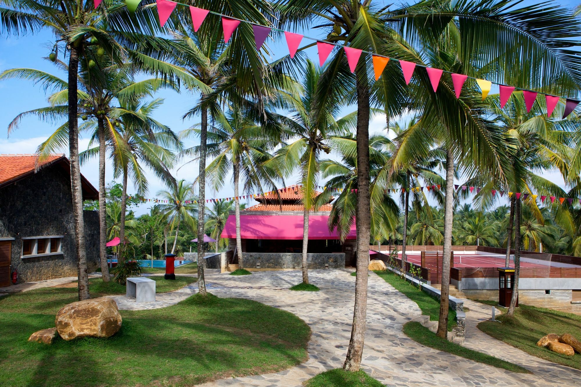 Utmt - Underneath The Mango Tree Spa & Beach Resort Dikwella Exteriör bild